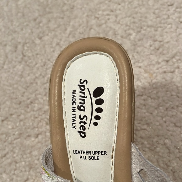 Spring Step Multicolor Wedge Sandals - Picture 3 of 4